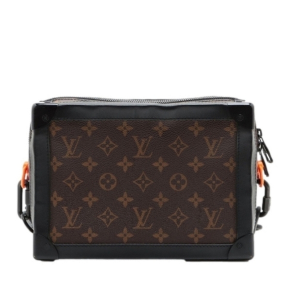 π―Louis Vuitton Monogram Solar Soft Trunk - Picture 2 of 12